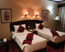 Dubai qaynar paket turu