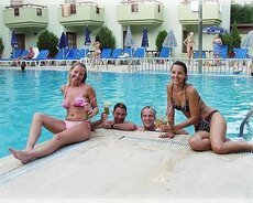 Grand Liza Hotel