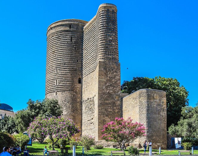 Bakıda gəzməli yerlər