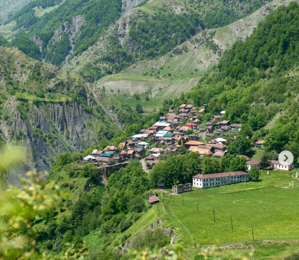 Qaxda görməli yerlər
