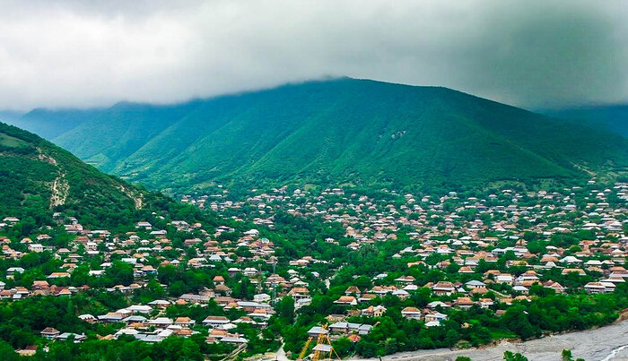 Şəkidə gəzməli yerlər